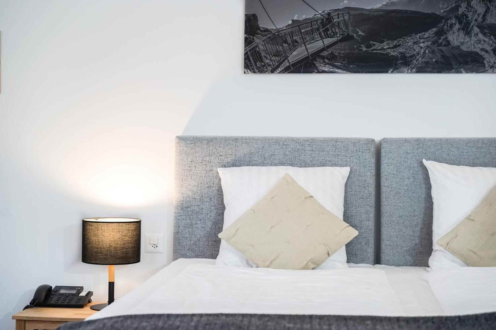 De France By Thermalhotels Leukerbad Room photo